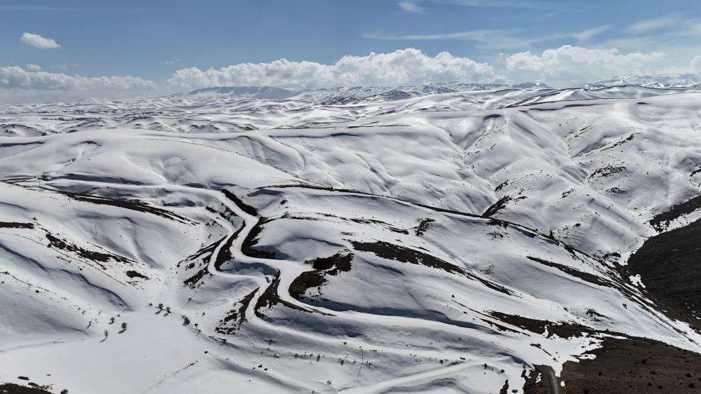 Konya’nın karla kaplı zirvesi görsel şölen sunuyor 1